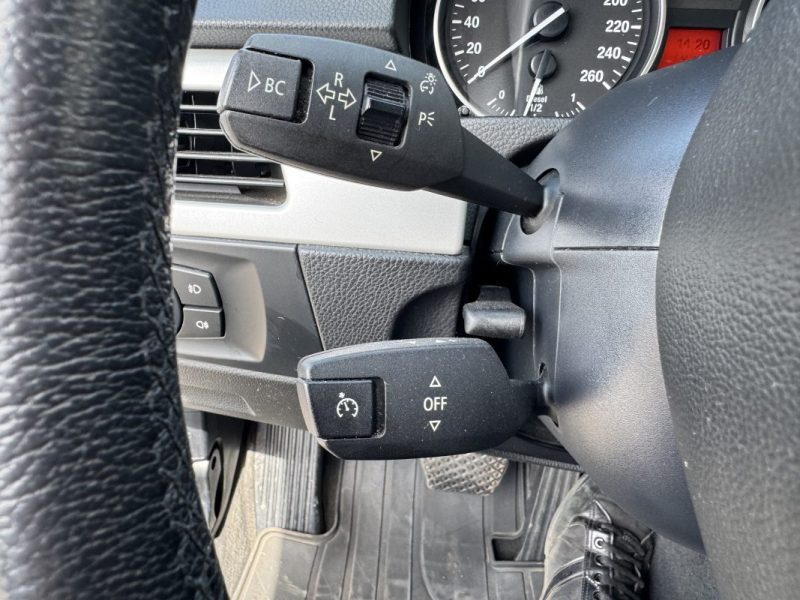 BMW 330D xDrive toit panoramique ouvrant GARANTIE 12 MOIS 