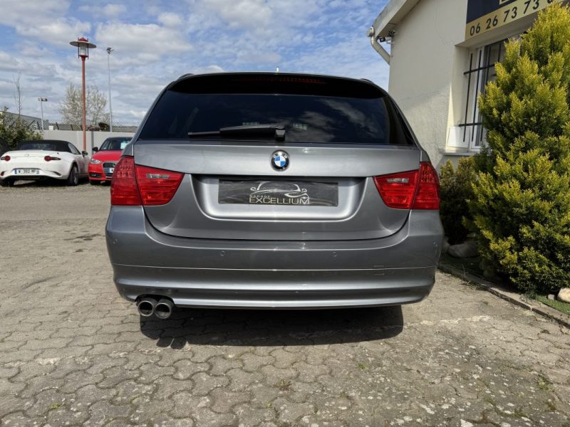BMW 330D xDrive toit panoramique ouvrant GARANTIE 12 MOIS 