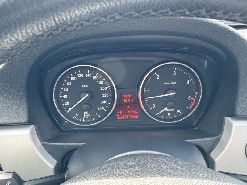 BMW 330D xDrive toit panoramique ouvrant GARANTIE 12 MOIS 