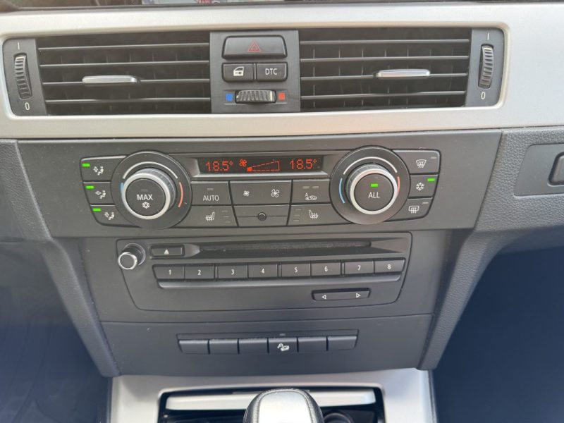 BMW 330D xDrive toit panoramique ouvrant GARANTIE 12 MOIS 