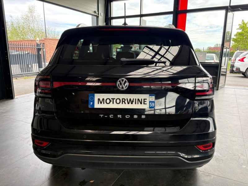 🔹 Volkswagen T-Cross 1.0 TSI 116 Ch R-Line🚗 Virtual cockpit📱 Apple Car Play 🛡️ Garantie 6 mois