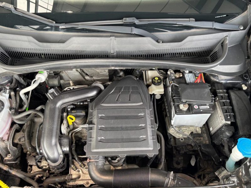 🔹 Volkswagen T-Cross 1.0 TSI 116 Ch R-Line🚗 Virtual cockpit📱 Apple Car Play 🛡️ Garantie 6 mois