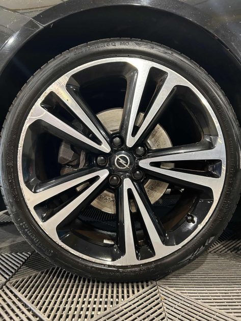 OPEL INSIGNIA OPC LINE 2.0 D 170CH 