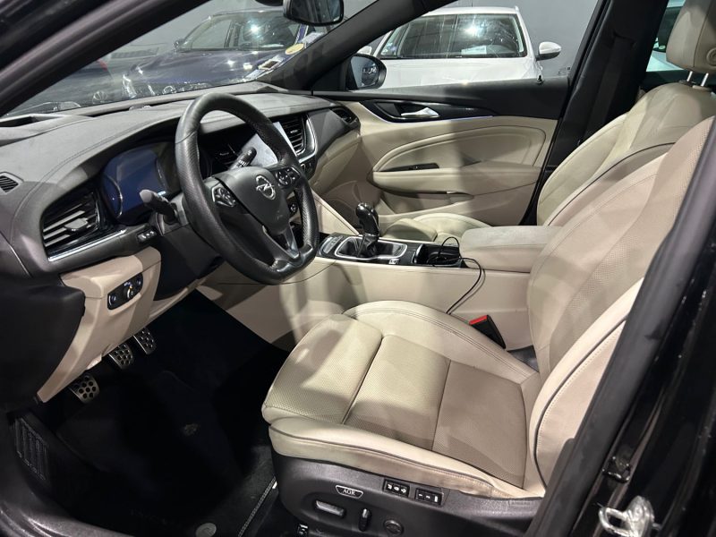OPEL INSIGNIA OPC LINE 2.0 D 170CH 