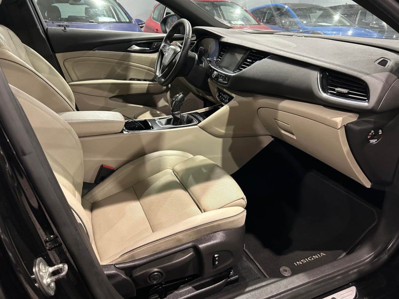 OPEL INSIGNIA OPC LINE 2.0 D 170CH 