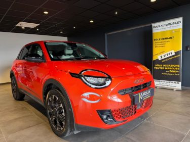 FIAT 600 E 156CH 54KWH LA PRIMA 