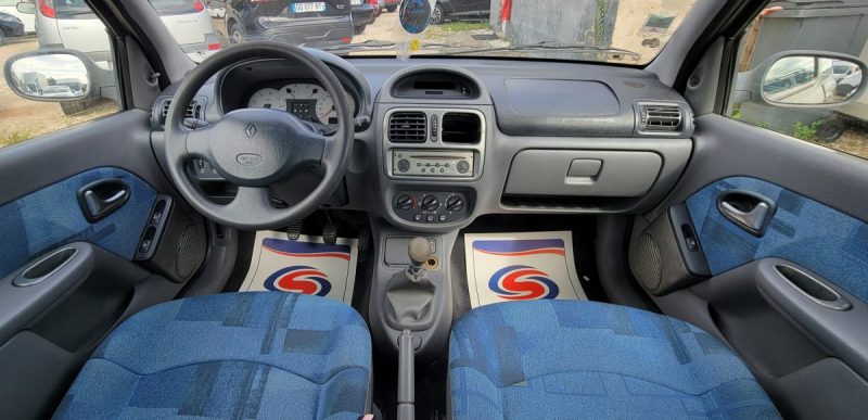 RENAULT CLIO MTV 1.4 16V - Distribution neuve