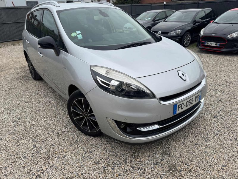 RENAULT GRAND SCENICIII 1.5 DCI 110 BOSE 5P 2012