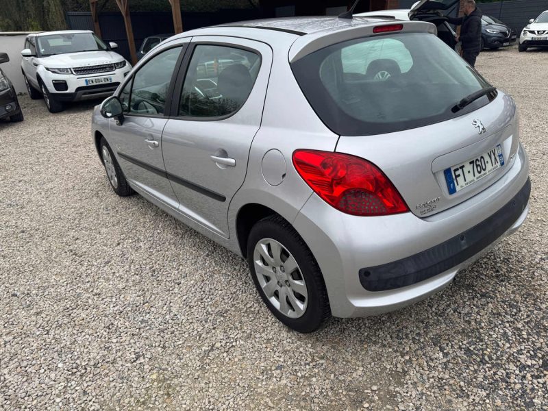 PEUGEOT 207 1.4E 75ch 2009