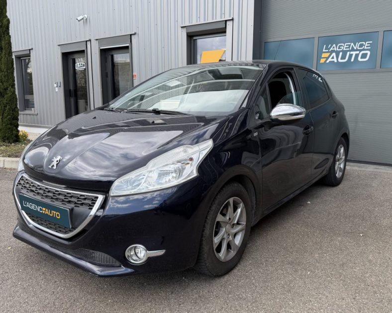 Peugeot 208 - 1.2 VTI 82 active - FAIBLE KILOMETRAGE