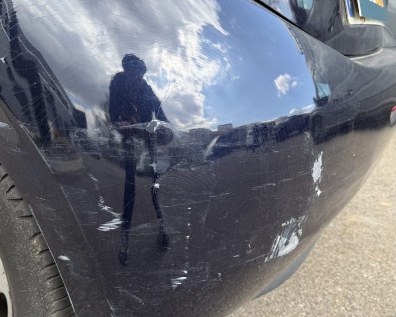 Peugeot 208 - 1.2 VTI 82 active - FAIBLE KILOMETRAGE