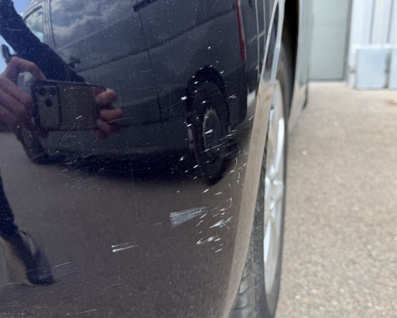 Peugeot 208 - 1.2 VTI 82 active - FAIBLE KILOMETRAGE