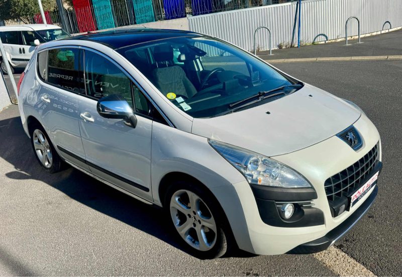 PEUGEOT 3008 MONOSPACE (0U_) PREMIUM PACK HDI 115 CV 2013