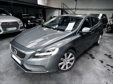 VOLVO V40 D2 120CV INSCRIPTION 