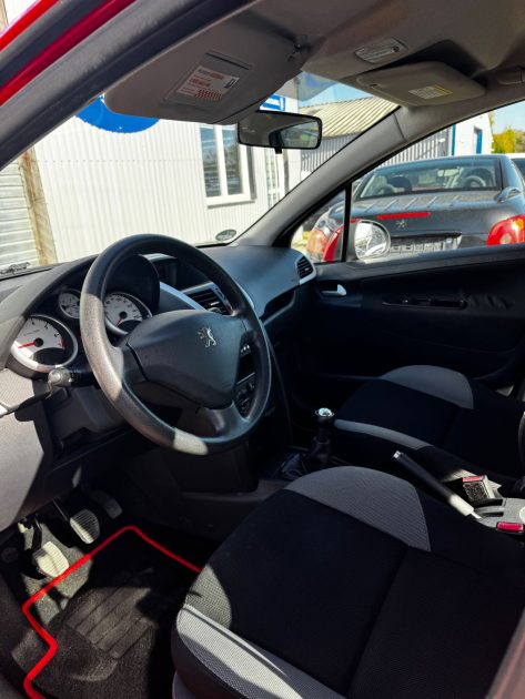 PEUGEOT 207 207 1.4 URBAN MOVE 2008