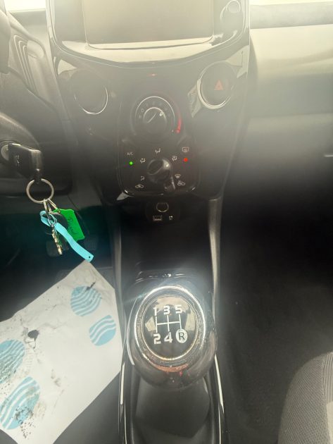 PEUGEOT 108 1.2I VTI 82CV - 12V ALLURE 5 PORTES 2015