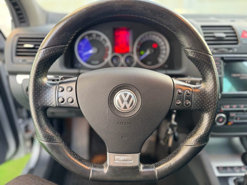 VOLKSWAGEN GOLF R32 3.2 V6 250 4MOTION DSG/SIEGES RECARO/CARPLAY/12 MOI GARANTIE 