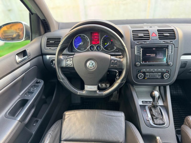 VOLKSWAGEN GOLF R32 3.2 V6 250 4MOTION DSG/SIEGES RECARO/CARPLAY/12 MOI GARANTIE 