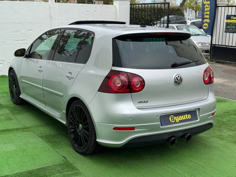 VOLKSWAGEN GOLF R32 3.2 V6 250 4MOTION DSG/SIEGES RECARO/CARPLAY/12 MOI GARANTIE 