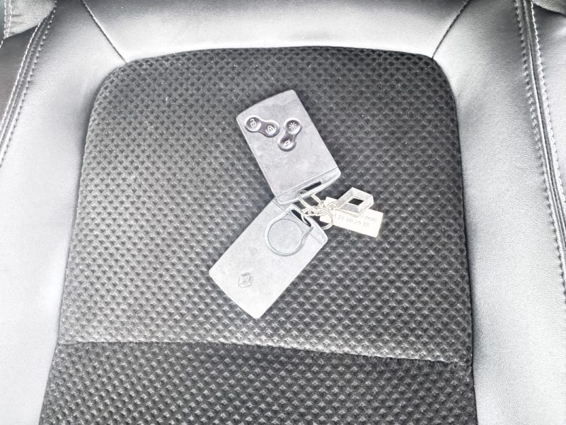 RENAULT CLIO IV 1.2 TCE 120CH ENERGY INTENS EDC 5P 2016