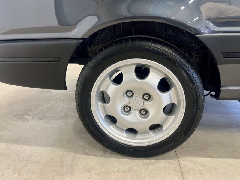 PEUGEOT 309 II 1.9 GTI 16V 160ch BVM " Faible Kilométrage " 