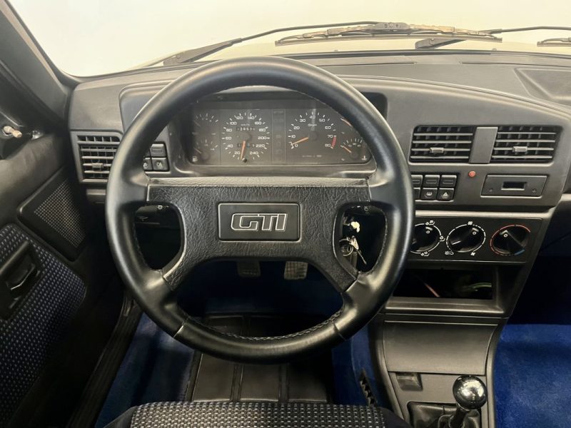 PEUGEOT 309 1.9 GTI 16V 160ch