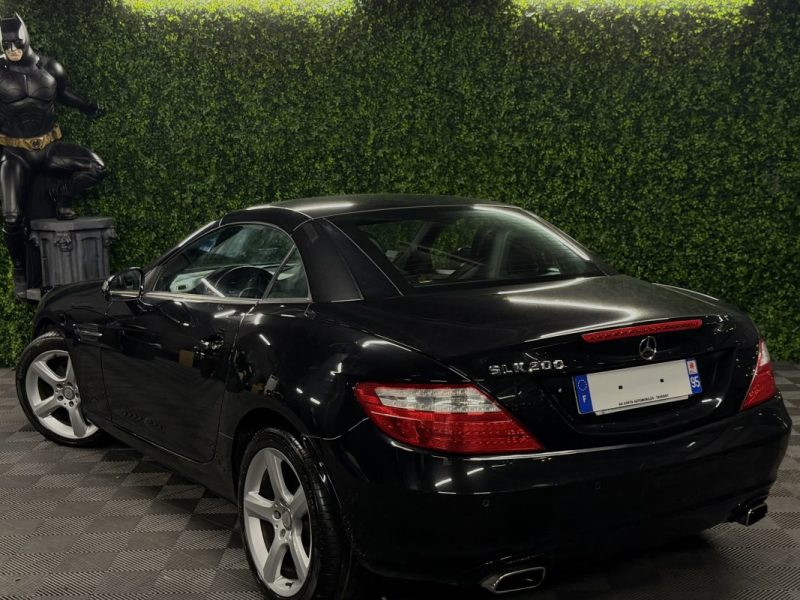 MERCEDES SLK III CABRIOLET 200 1.8 i BlueEFFICIENCY 184 cv 33 600 Kms INTERIEUR CUIR GPS Garantie1an