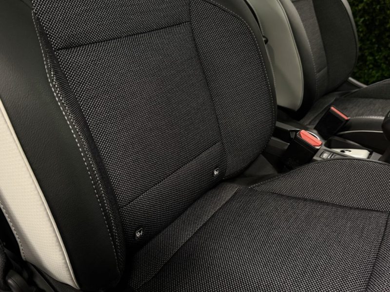 RENAULT CAPTUR II INTENS 1.3 TCE 130 Cv 1ERE MAIN 6900 Kms APPLE CARPLAY LEDS KEYLESS - Garantie 1an