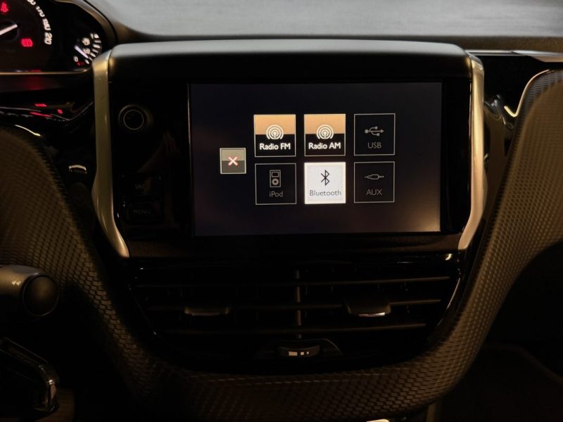 PEUGEOT 2008 CROSSWAY 1.2 110 Cv 1ERE MAIN / 48 600 Kms - GARANTIE 1 AN