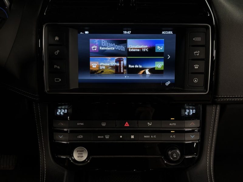 JAGUAR F-PACE 4x4 2.0 180 Cv BOITE AUTO INTERIEUR CUIR TOIT OUVRANT GRAND GPS - GARANTIE 1 AN