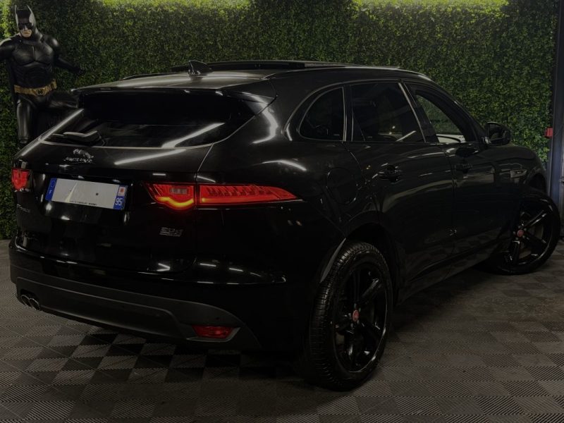 JAGUAR F-PACE 4x4 2.0 180 Cv BOITE AUTO INTERIEUR CUIR TOIT OUVRANT GRAND GPS - GARANTIE 1 AN