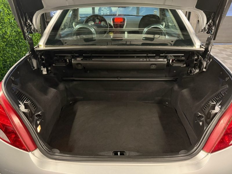 PEUGEOT 207 CC PHASE 2 COUPE CABRIOLET 1.6 HDI 112 Cv - FRAIS A PREVOIR / LIRE L ANNONCE