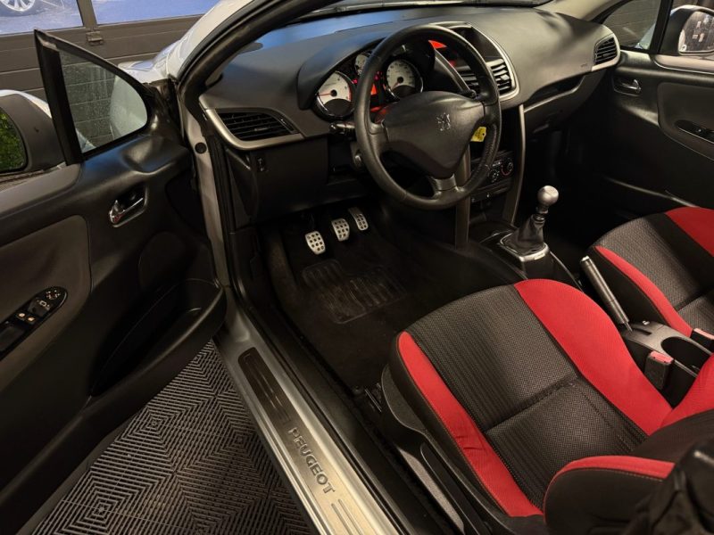 PEUGEOT 207 CC PHASE 2 COUPE CABRIOLET 1.6 HDI 112 Cv - FRAIS A PREVOIR / LIRE L ANNONCE
