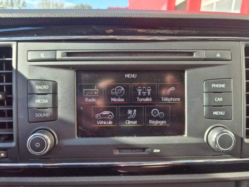 SEAT LEON 1.6 TDI 105 START/STOP RÉFÉRENCE BUSINESS  2014