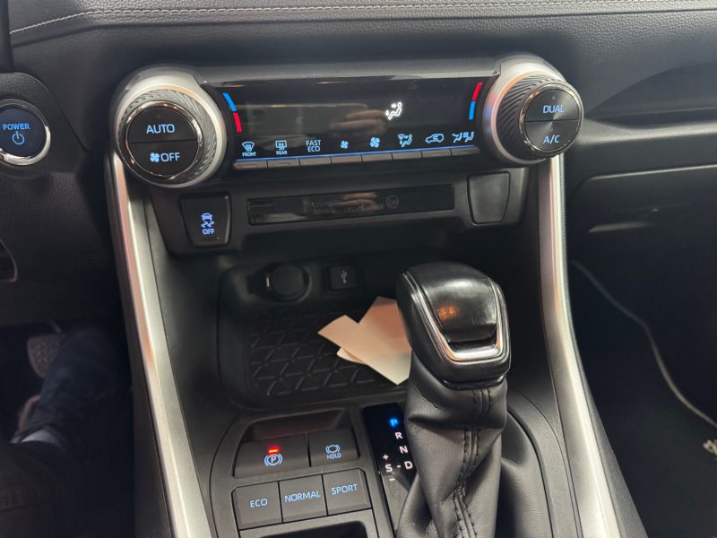 TOYOTA RAV4 SUV HYBRIDES 218cv DYNAMIC BUSINESS/1 ERE MAIN/TVA RECUPERABLE