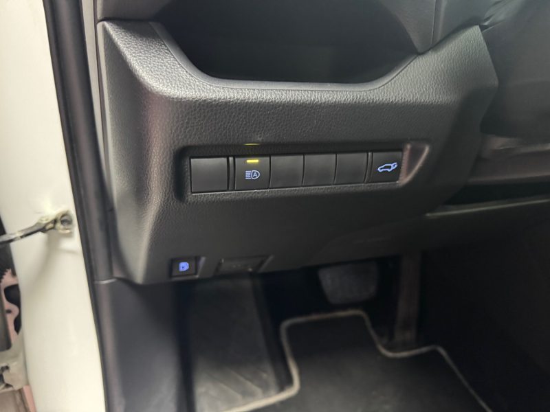 TOYOTA RAV4 SUV HYBRIDES 218cv DYNAMIC BUSINESS/1 ERE MAIN/TVA RECUPERABLE