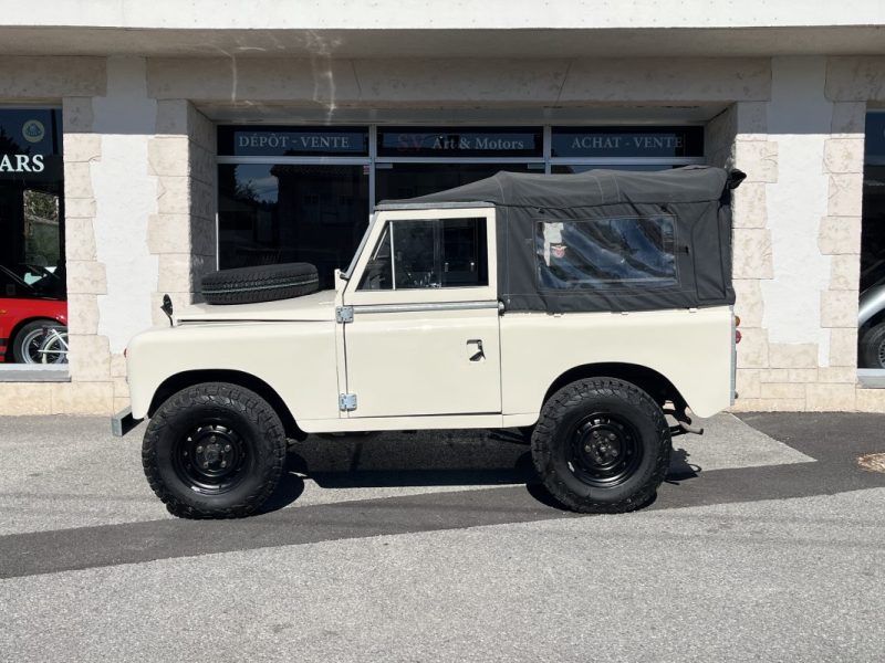 LAND ROVER SERIE 3 88 CABRIOLET 1975