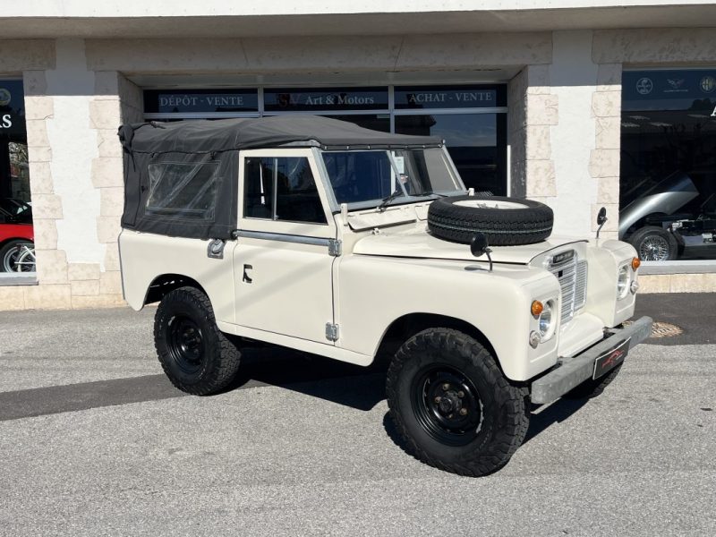 LAND ROVER SERIE 3 88 CABRIOLET 1975