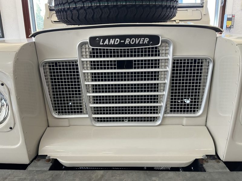 LAND ROVER SERIE 3 88 CABRIOLET 1975