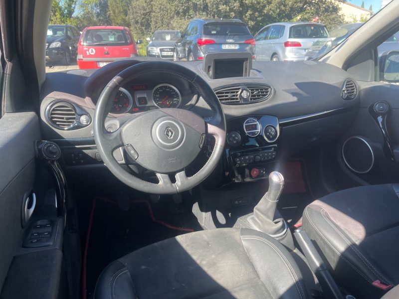 RENAULT CLIO III 1.5 DCI 75CH NIGHT&DAY ECO² 5P 143MKM
