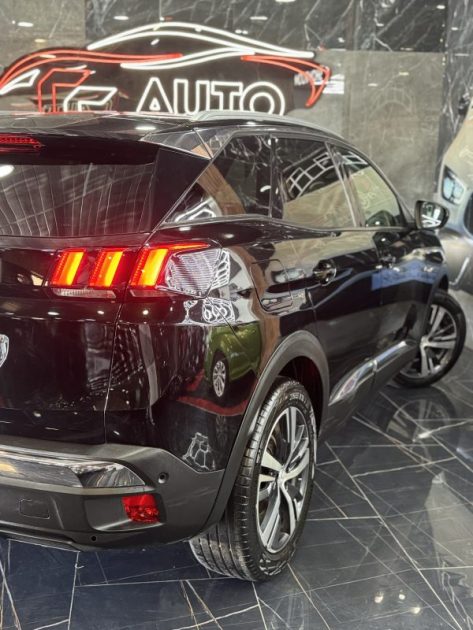 PEUGEOT 3008 II SUV (MC_, MR_, MJ_, M4_) 1.5 BLUEHDI 130 (130CV) 2020
