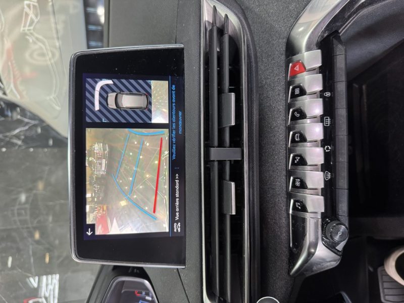 PEUGEOT 3008 II SUV (MC_, MR_, MJ_, M4_) 1.5 BLUEHDI 130 (130CV) 2020