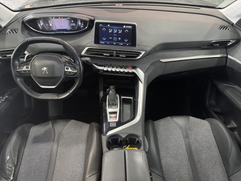 PEUGEOT 3008 II SUV (MC_, MR_, MJ_, M4_) 1.5 BLUEHDI 130 (130CV) 2020