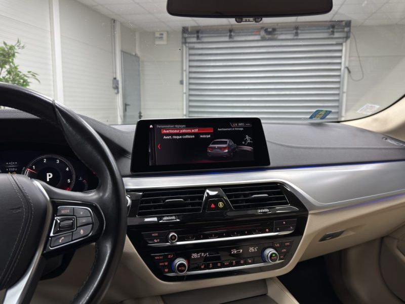 BMW Série 5 (G30) 530dA xDrive 265 - Luxury 