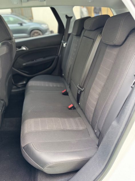 PEUGEOT 308 - 3 1.5 BLUEHDI 130CH S&S ACTIVE GARANTIE 12 MOIS  