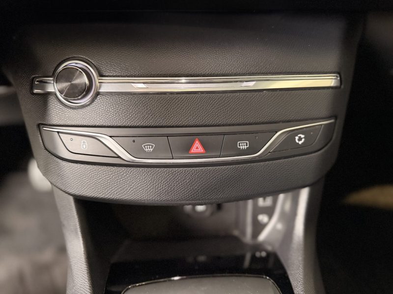 PEUGEOT 308 ACTIVE - 1.6 HDi - 120 ch - COURROIE NEUVE - TOIT PANORAMIQUE