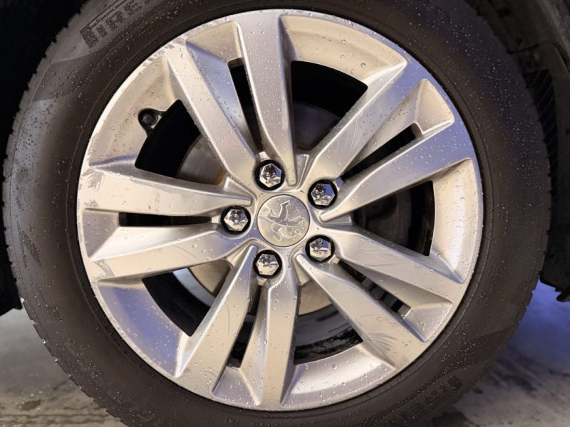 PEUGEOT 308 ACTIVE - 1.6 HDi - 120 ch - COURROIE NEUVE - TOIT PANORAMIQUE