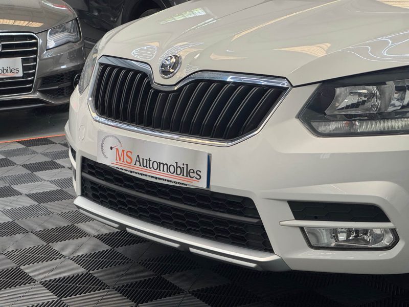 SKODA YETI 1.2 TSI 105ch AMBITION GARANTIE 24 MOIS 2EME MAIN HISTORIQUE COMPLET 🇨🇵 