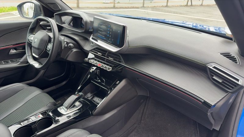 PEUGEOT 2008  1.2 PURETECH 130CH S&S GT EAT8 
