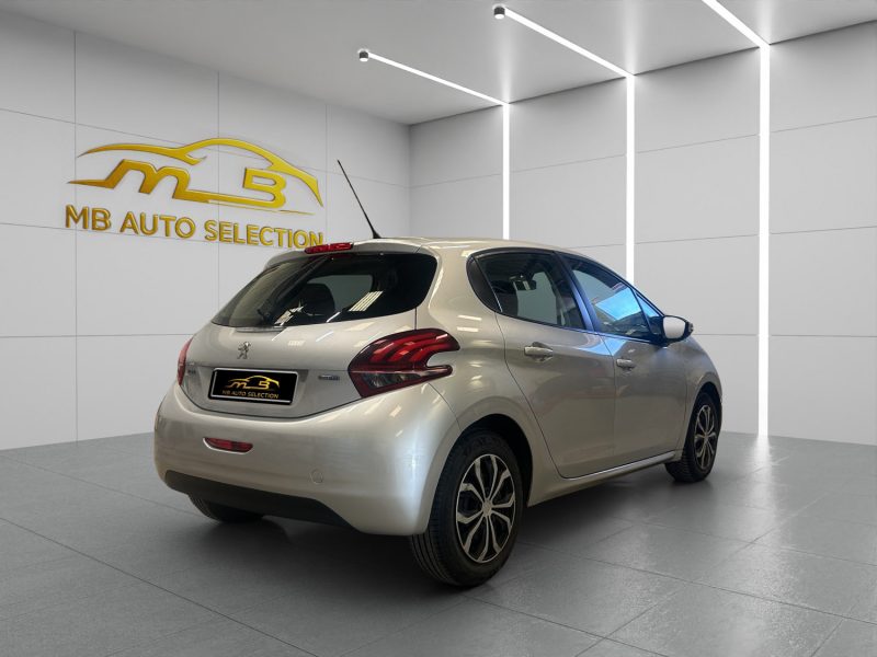 PEUGEOT 208 1.6 BLUEHDI 75CH *ENTRETIEN COMPLET PEUGEOT* 